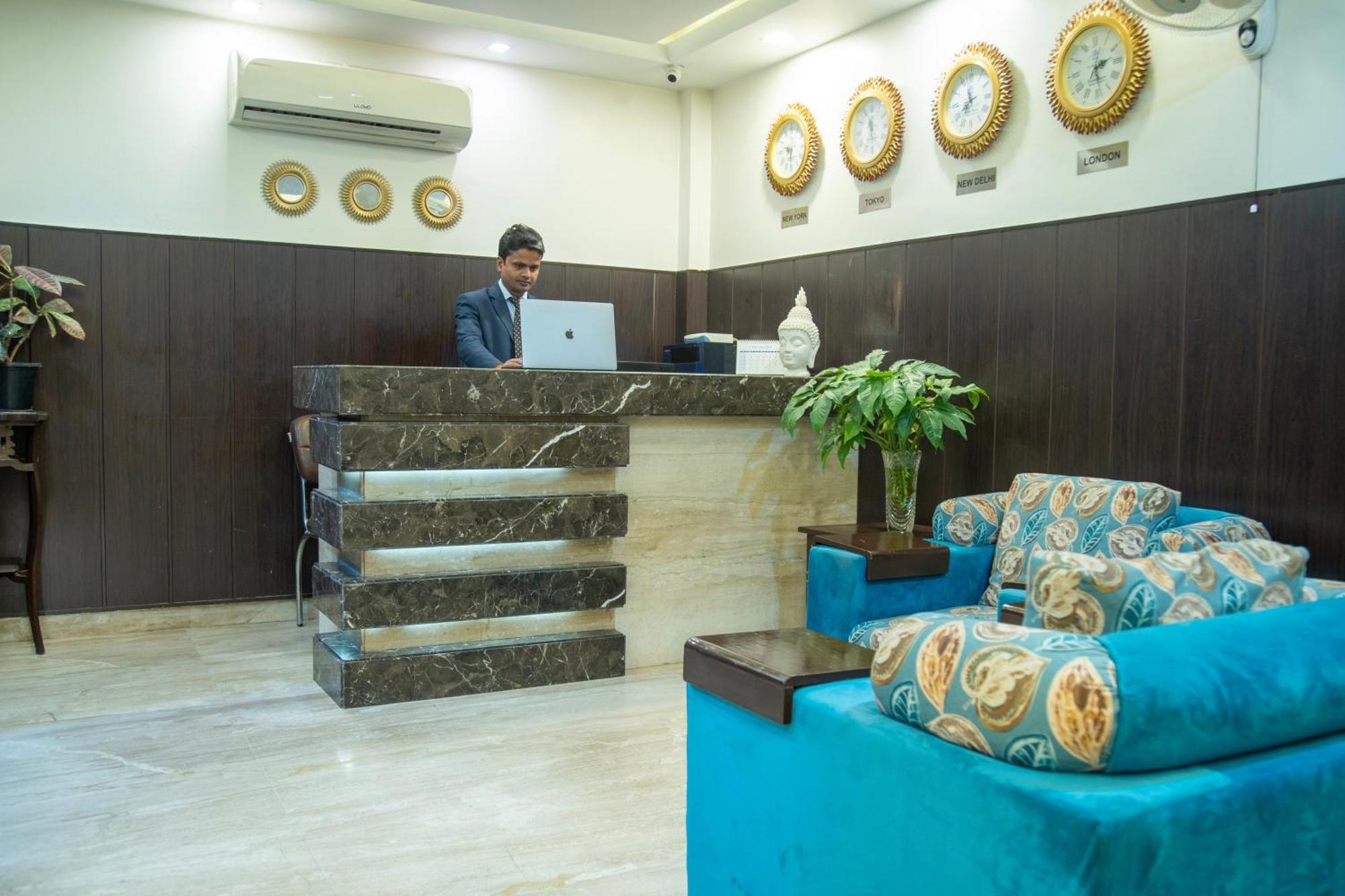Nikko Blue - Boutique Hotel Gurgaon Exterior foto